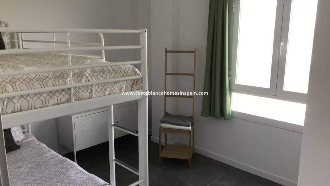 Re-salg - Apartment - Orihuela Costa