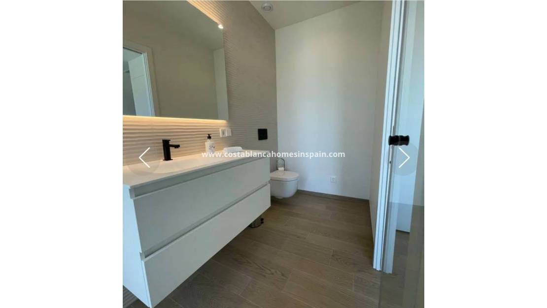 Re-salg - Apartment - Orihuela - Las Colinas Golf