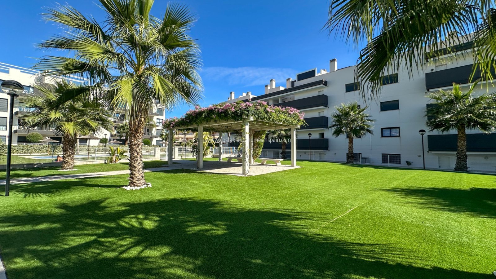 Re-salg - Apartment - Orihuela - Villamartin