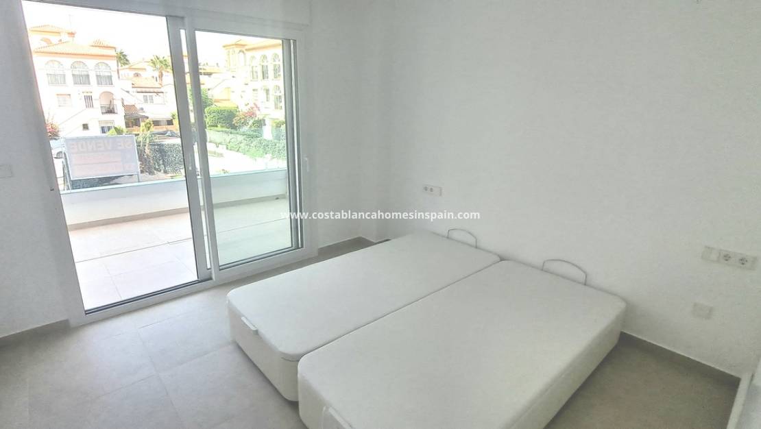 Re-salg - Apartment - Playa Flamenca - Costa Blanca