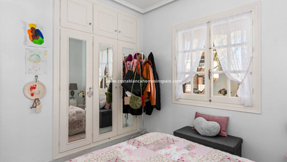 Re-salg - Apartment - Punta Prima