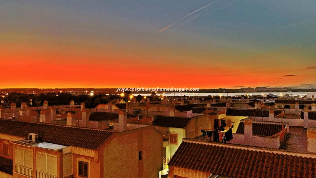 Re-salg - Apartment - Torrevieja - Acequion