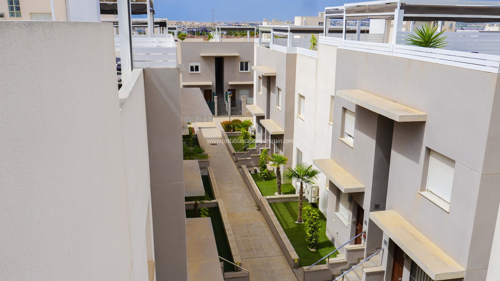 Re-salg - Apartment - Torrevieja - Aguas Nuevas