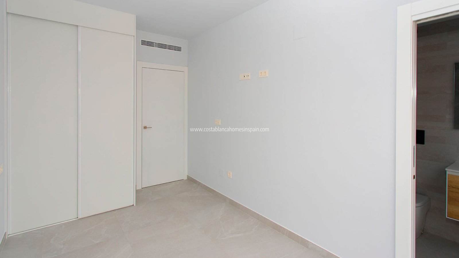 Re-salg - Apartment - Torrevieja - Beach