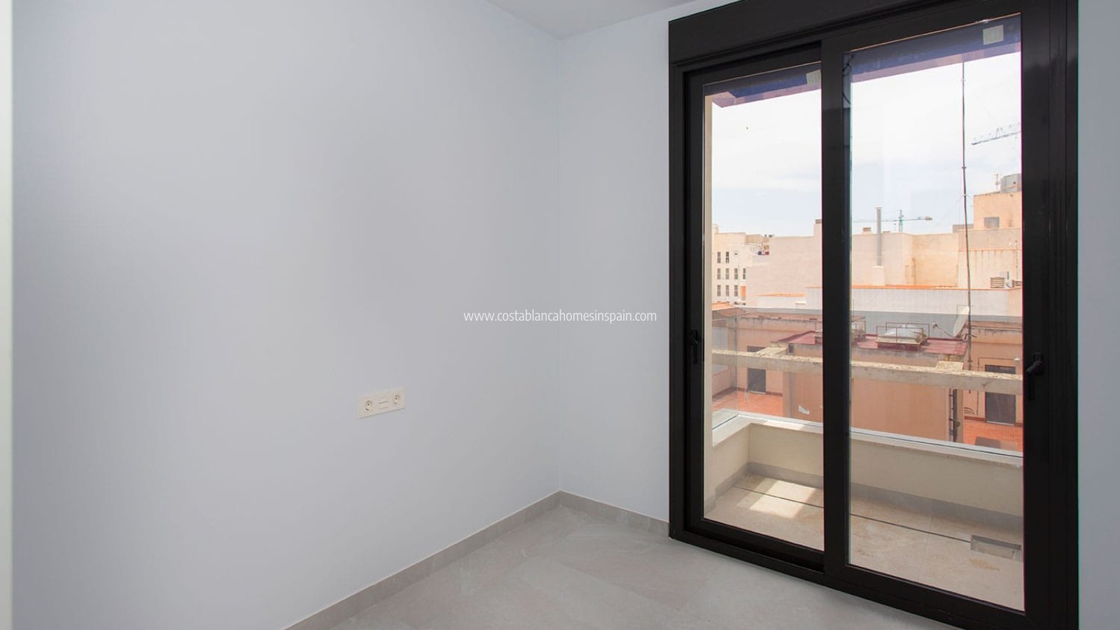 Re-salg - Apartment - Torrevieja - Beach