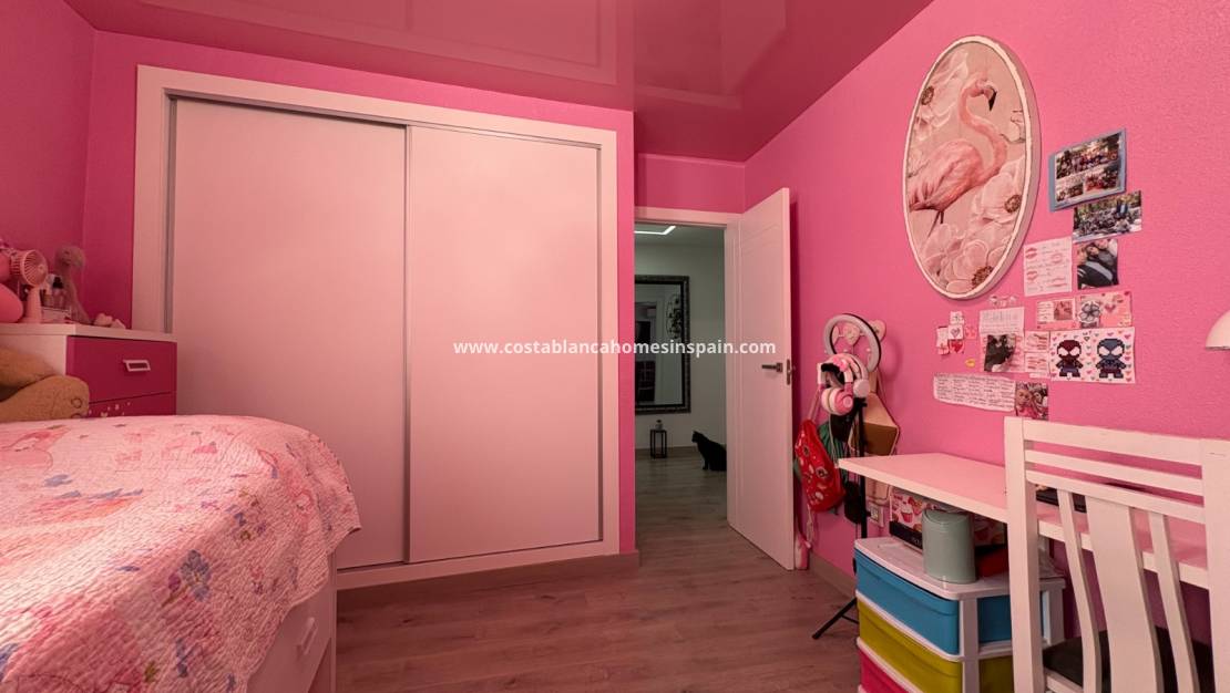 Re-salg - Apartment - Torrevieja - Center Torrevieja