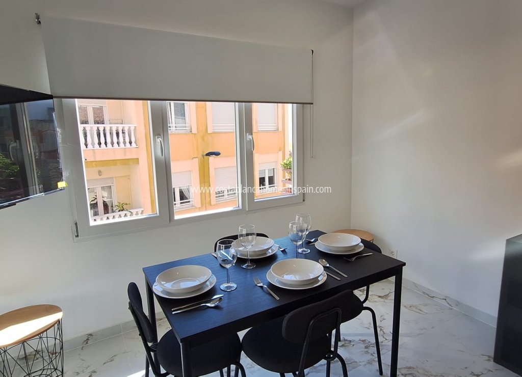Re-salg - Apartment - Torrevieja - Center