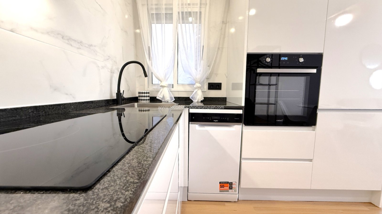Re-salg - Apartment - Torrevieja - Costa Blanca