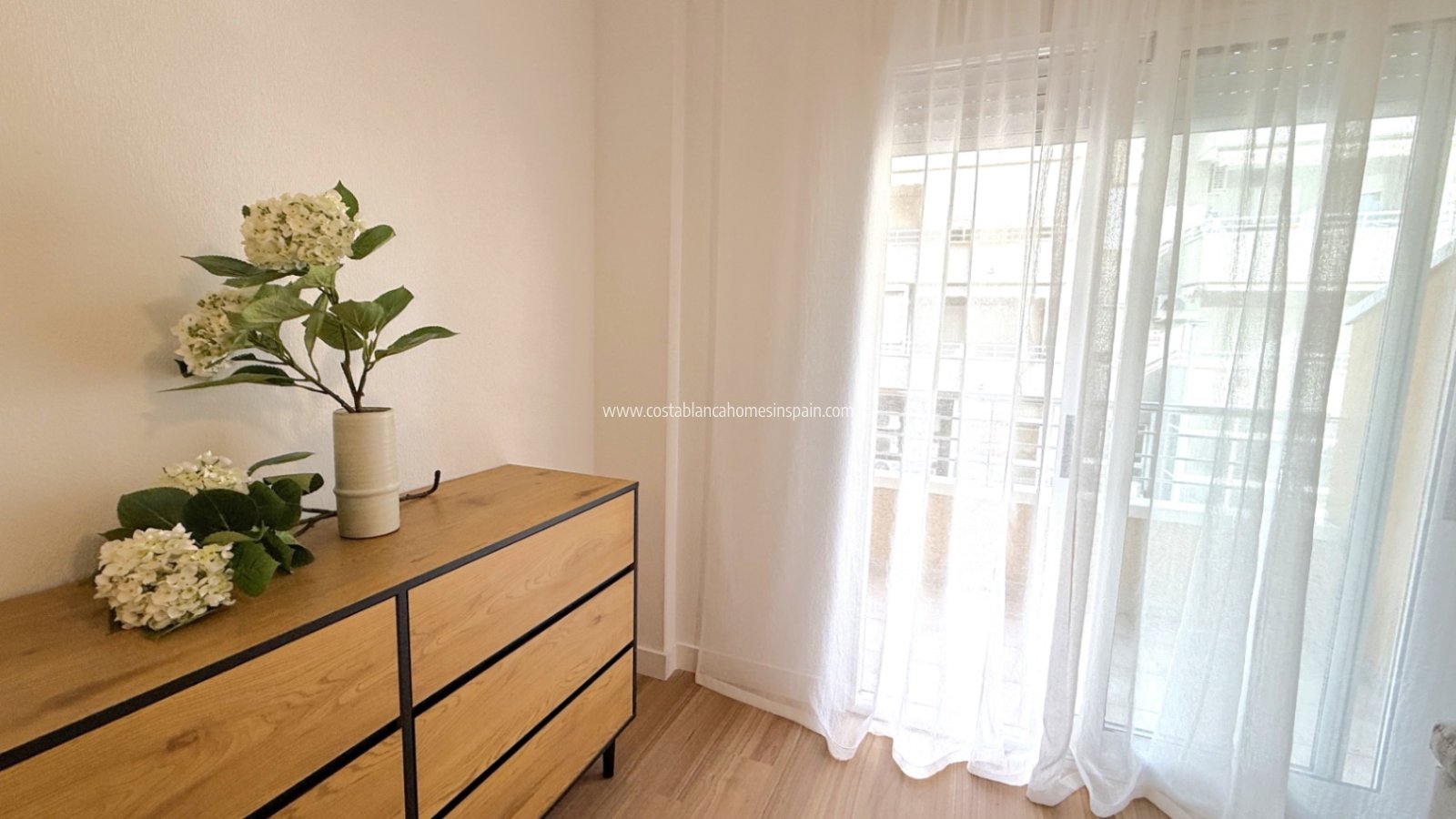 Re-salg - Apartment - Torrevieja - Costa Blanca