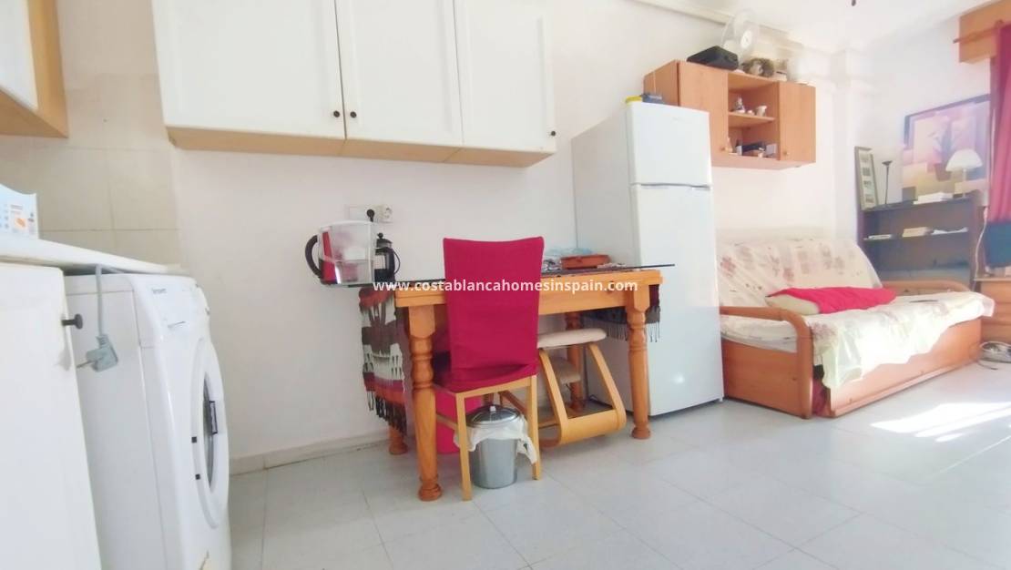 Re-salg - Apartment - Torrevieja - El chaparral