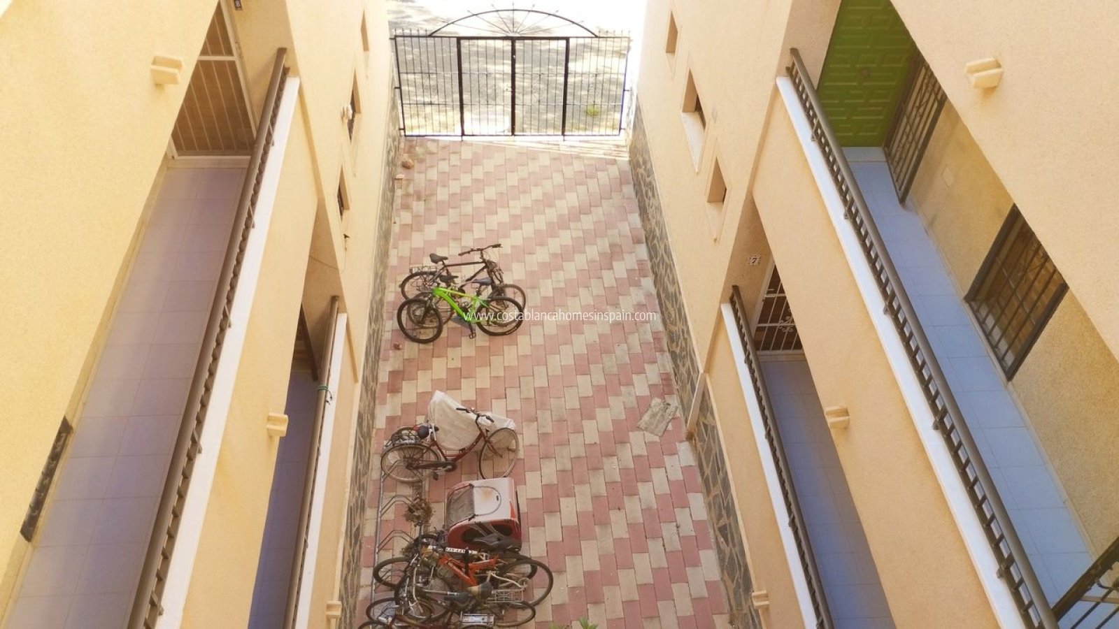 Re-salg - Apartment - Torrevieja - El chaparral