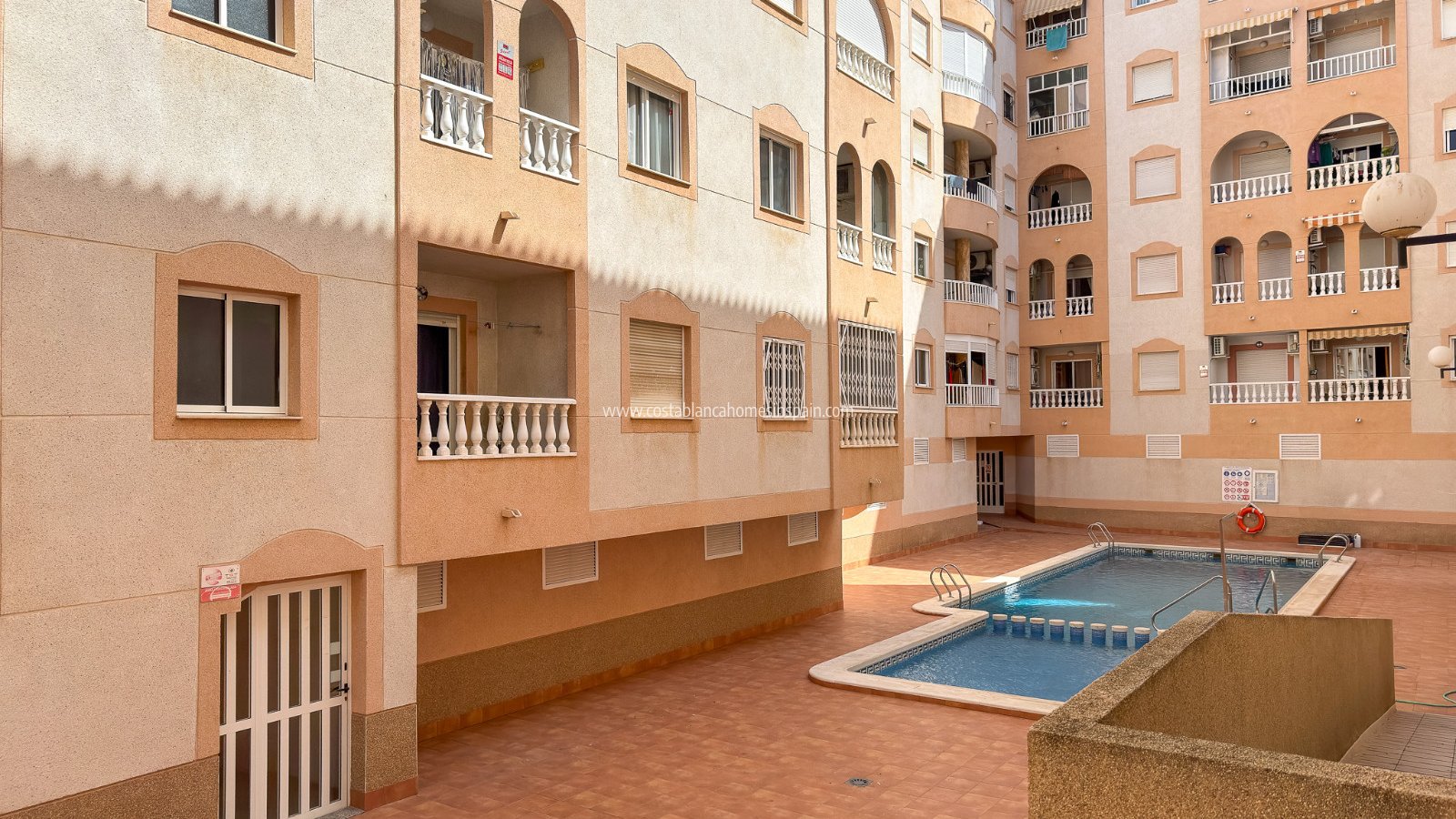 Re-salg - Apartment - Torrevieja - El molino