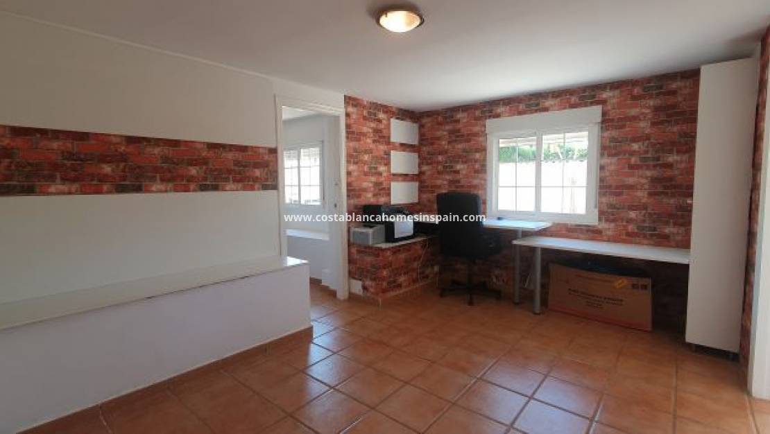 Re-salg - Apartment - Torrevieja - Los Balcones