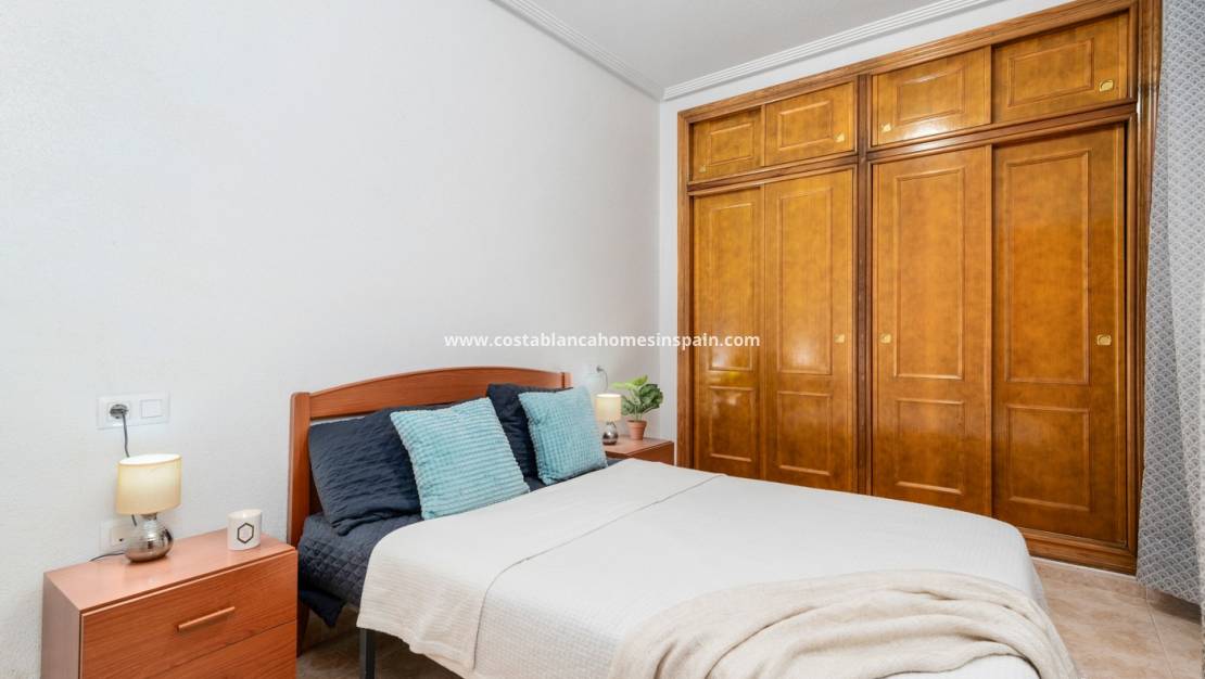 Re-salg - Apartment - Torrevieja - Parque las naciones