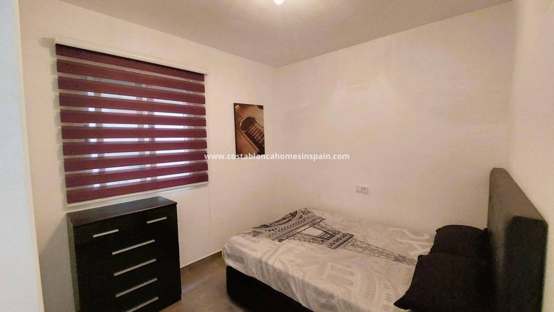 Re-salg - Apartment - Torrevieja - Paseo maritimo