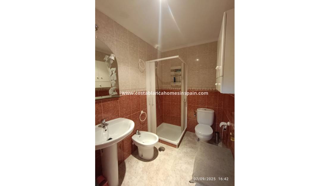 Re-salg - Apartment - Torrevieja - Playa de los Locos