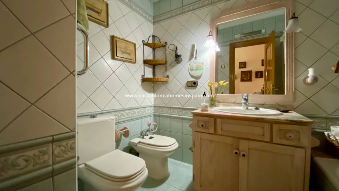 Re-salg - Apartment - Torrevieja - Playa del Cura