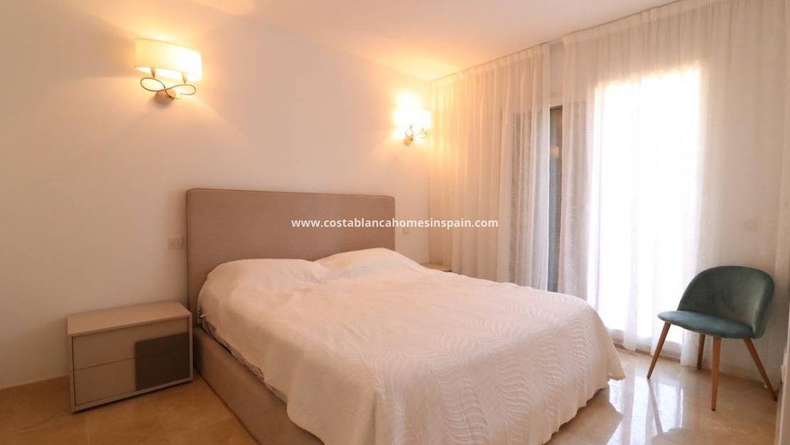 Re-salg - Apartment - Torrevieja - Punta Prima