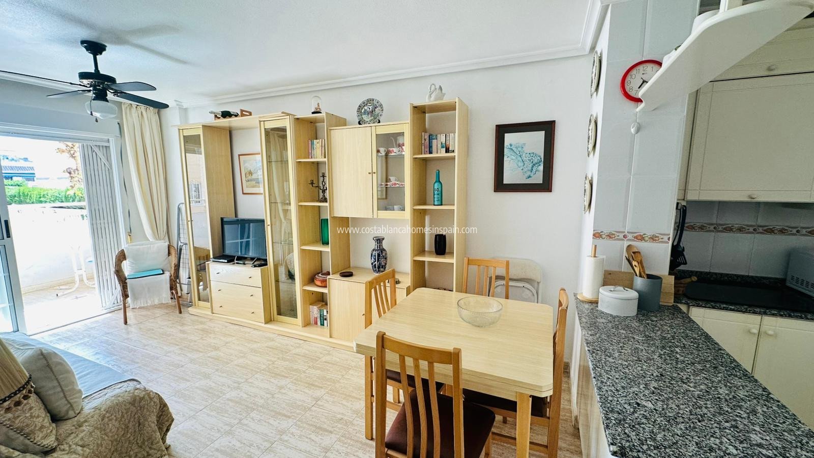 Re-salg - Apartment - Torrevieja - Urbanización San Luis