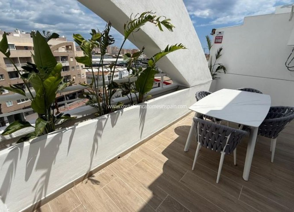 Re-salg - Apartment - Torrevieja