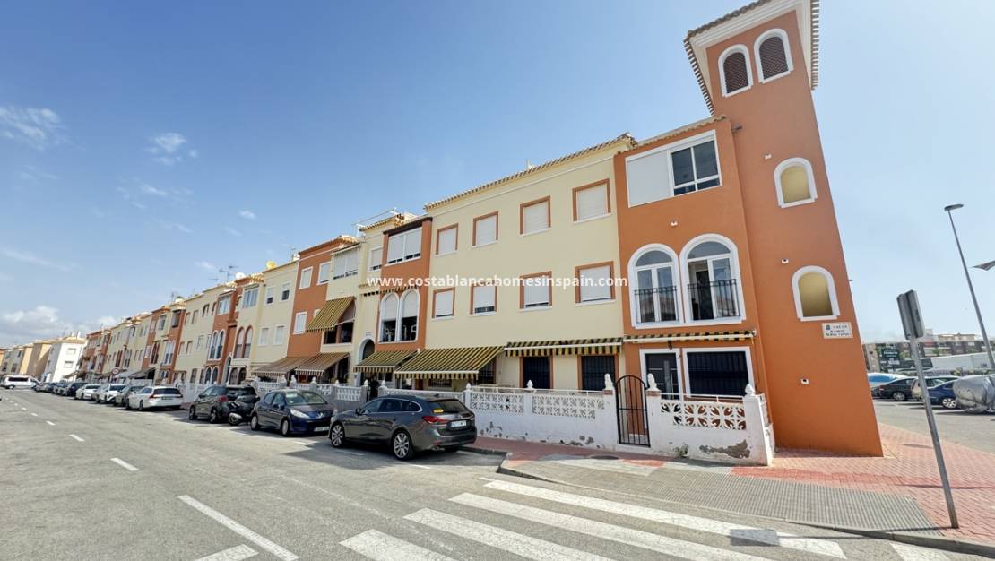 Re-salg - Apartment - Torrevieja