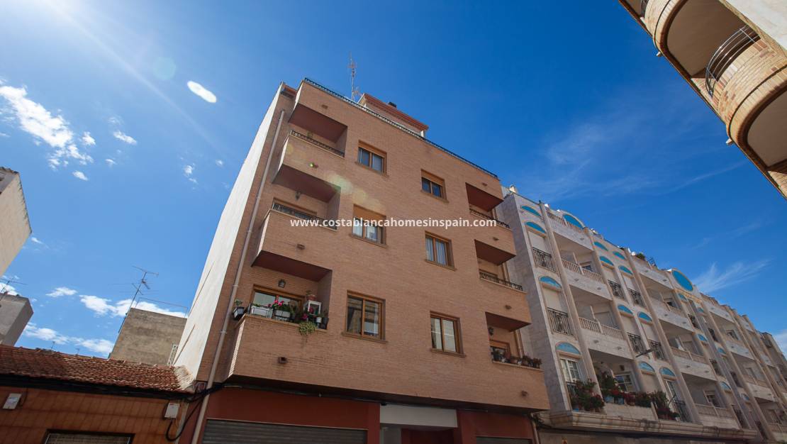 Re-salg - Apartment - Torrevieja