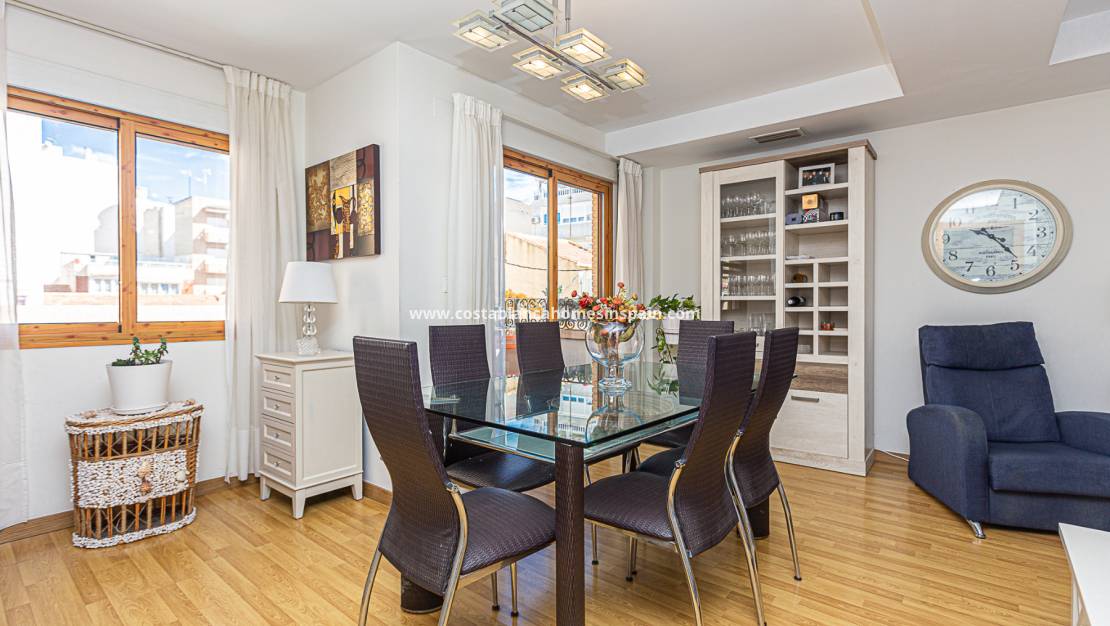 Re-salg - Apartment - Torrevieja