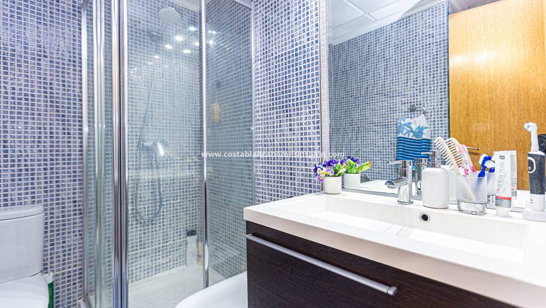 Re-salg - Apartment - Torrevieja