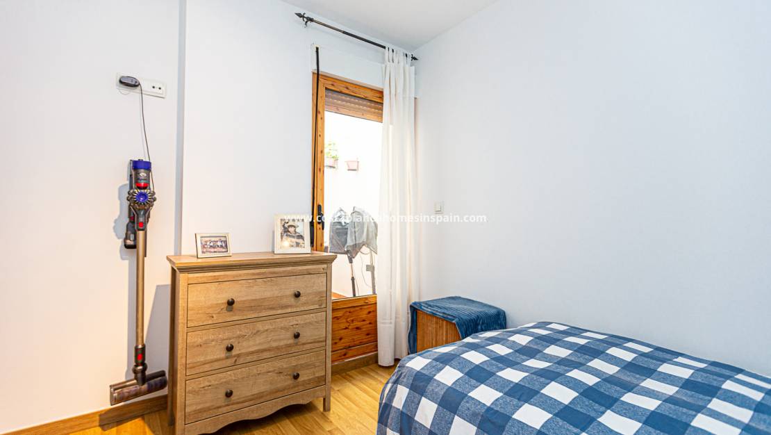 Re-salg - Apartment - Torrevieja