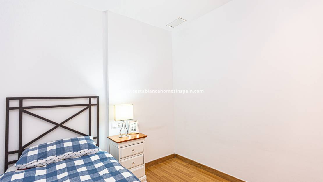 Re-salg - Apartment - Torrevieja