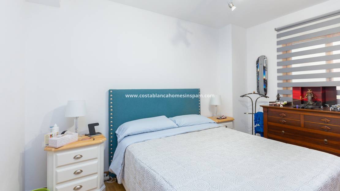 Re-salg - Apartment - Torrevieja