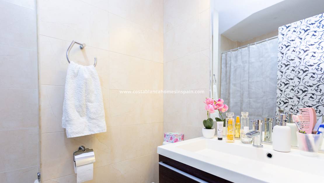 Re-salg - Apartment - Torrevieja