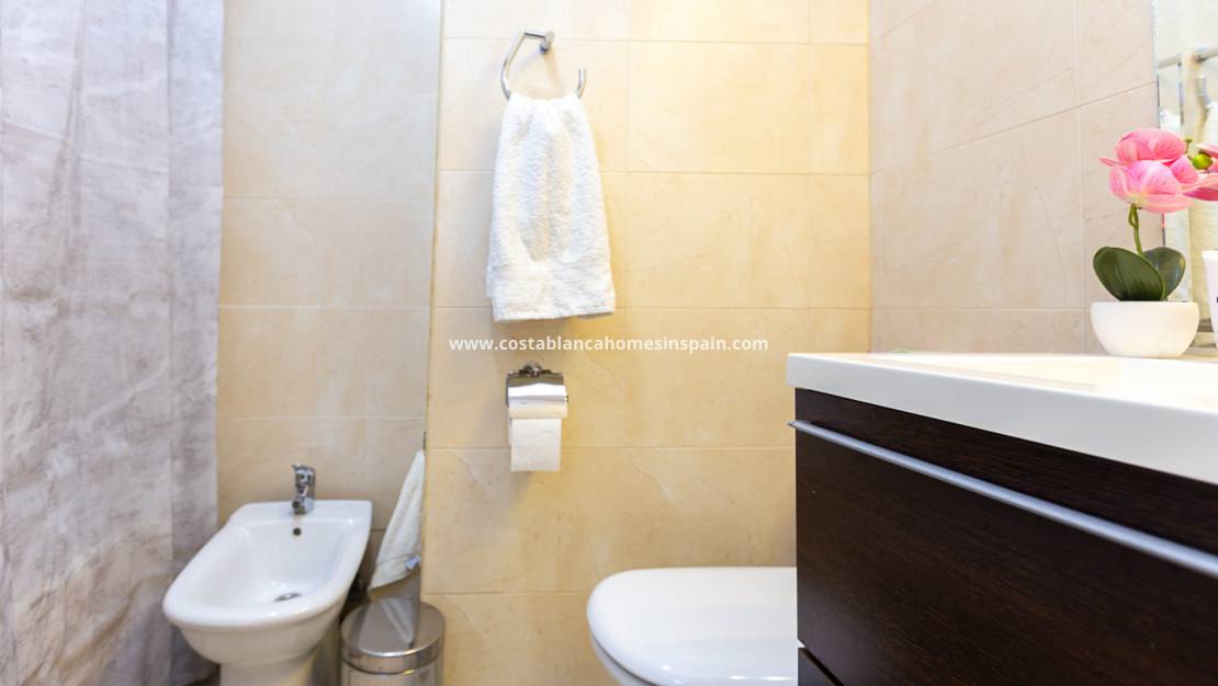 Re-salg - Apartment - Torrevieja