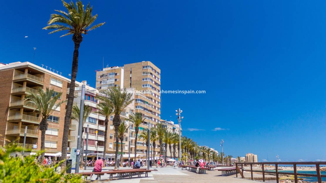 Re-salg - Apartment - Torrevieja