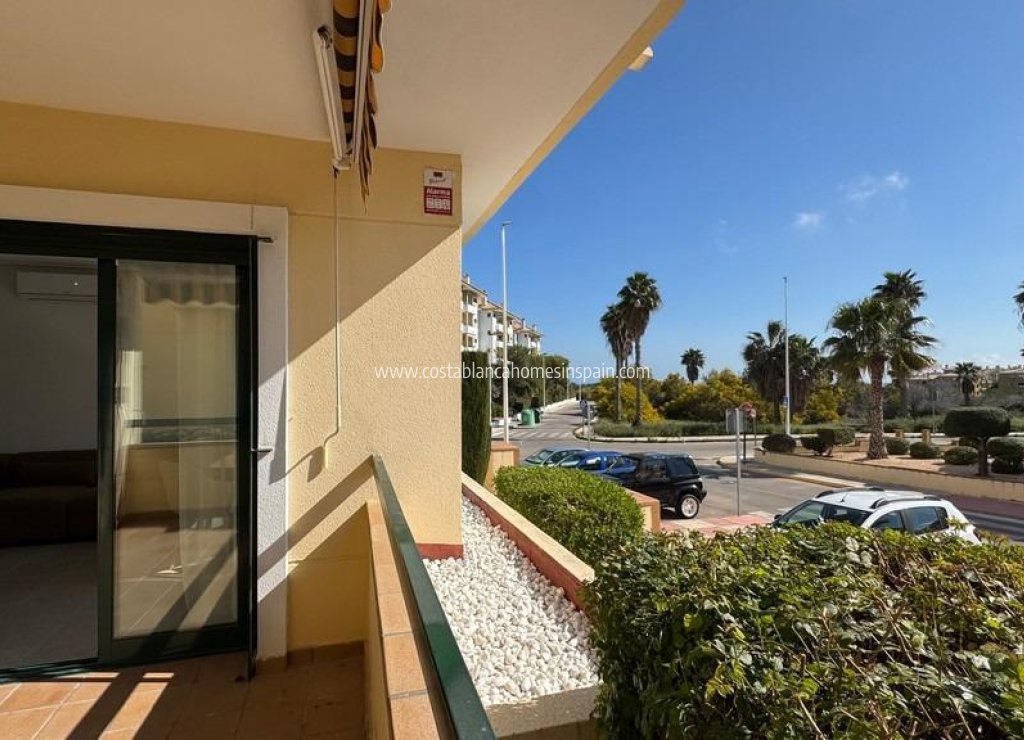 Re-salg - Apartment - Villamartin