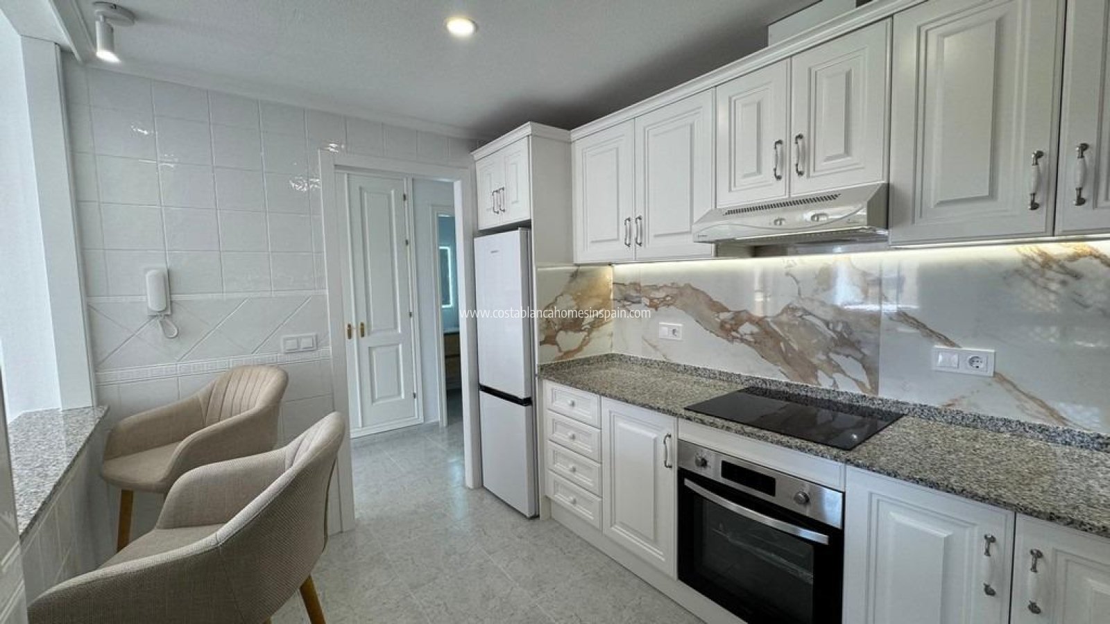 Re-salg - Apartment - Villamartin