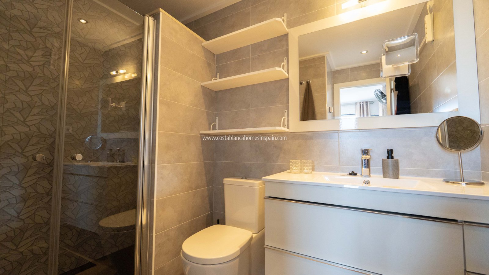 Re-salg - Apartment - Villamartin