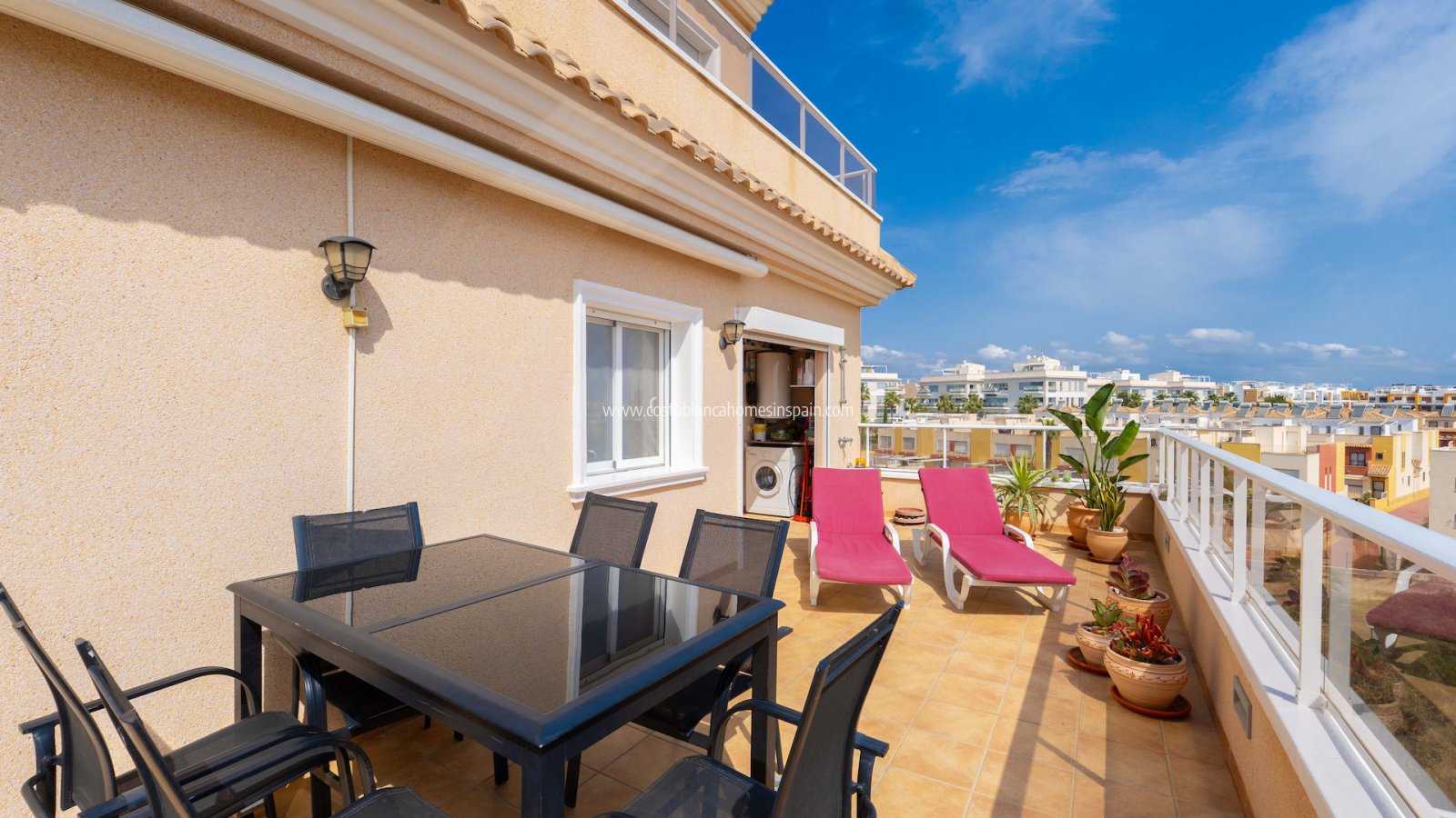 Re-salg - Apartment - Villamartin