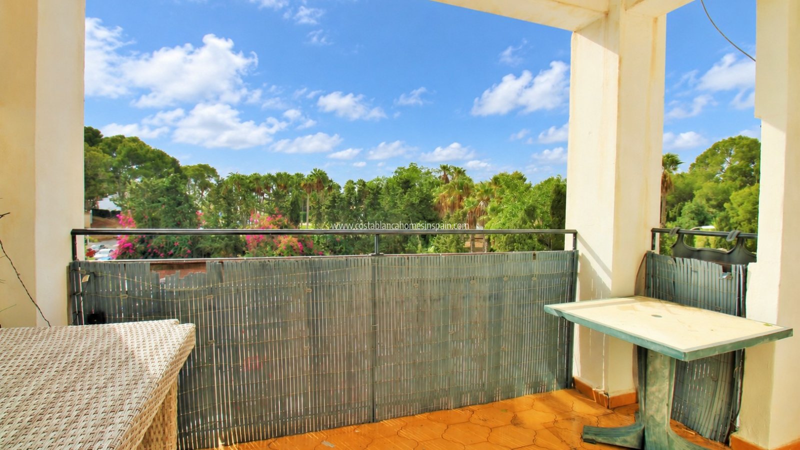 Re-salg - Apartment - Villamartin