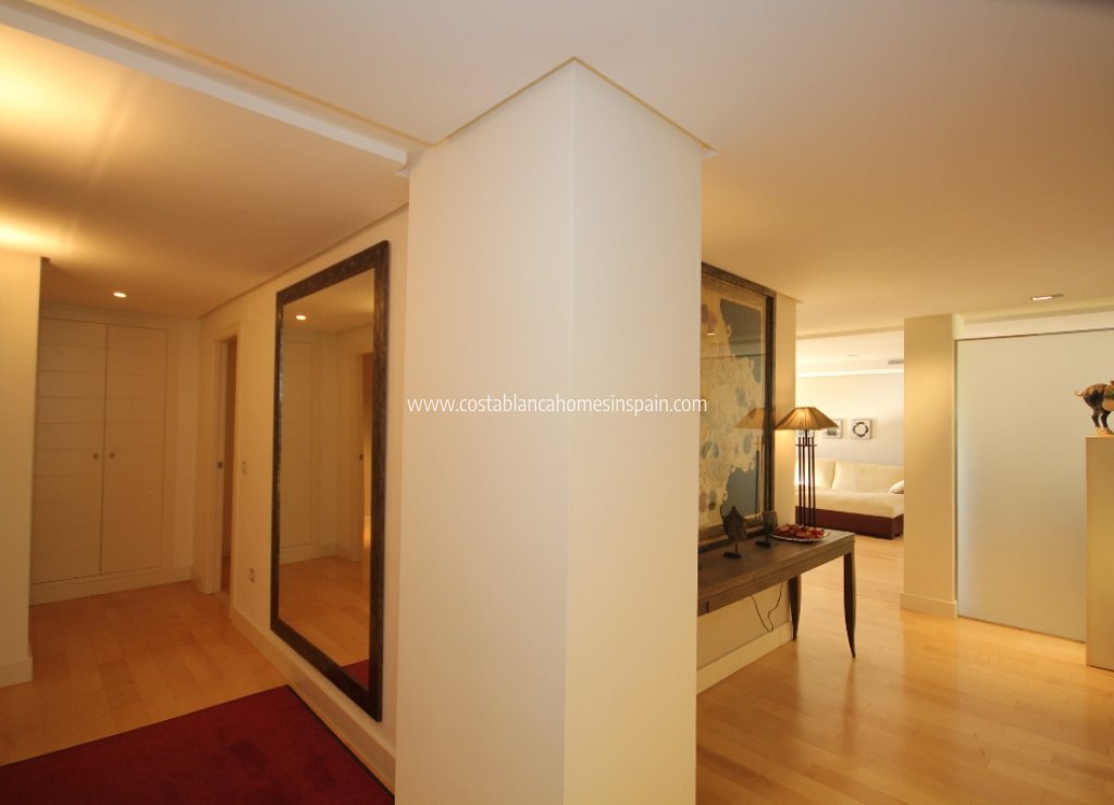 Re-salg - Apartment - Villamartin