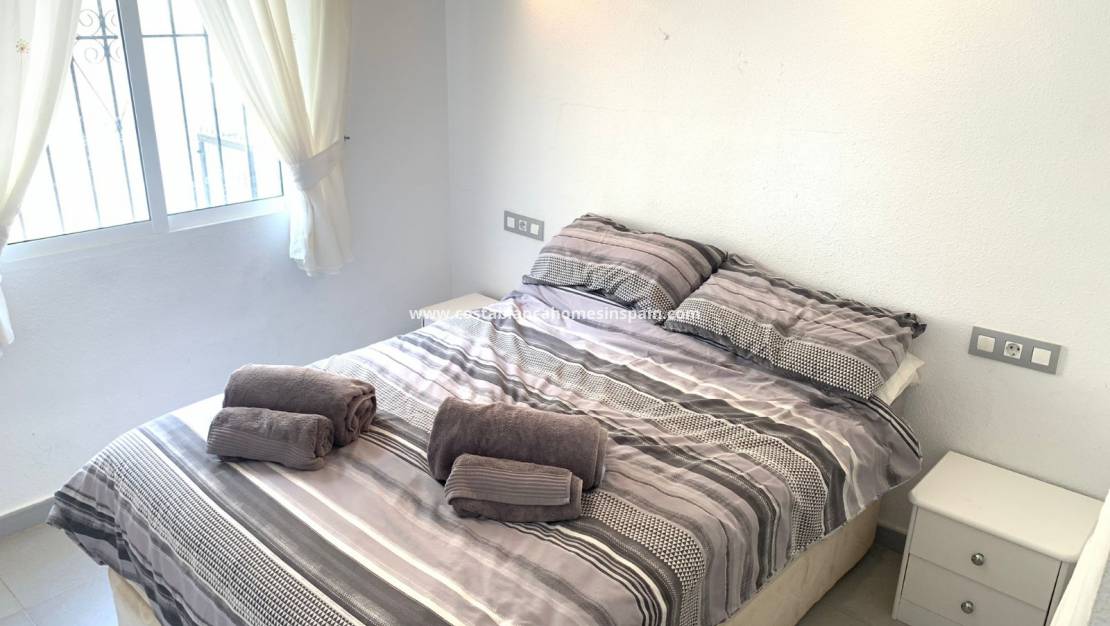 Re-salg - Apartment - Villamartin