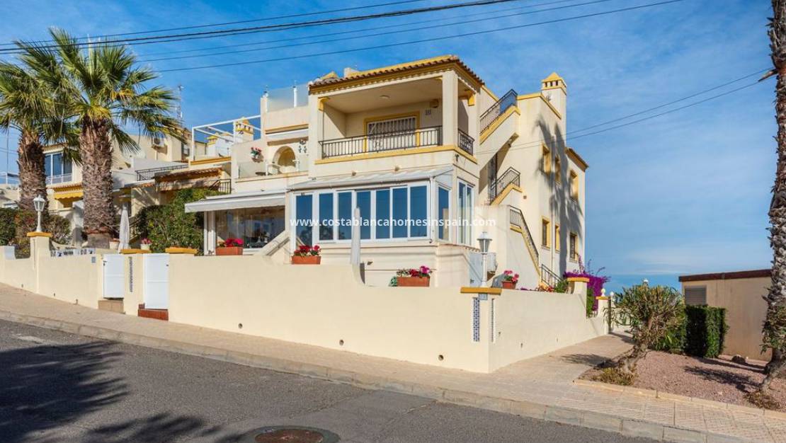 Re-salg - Apartment - Villamartin