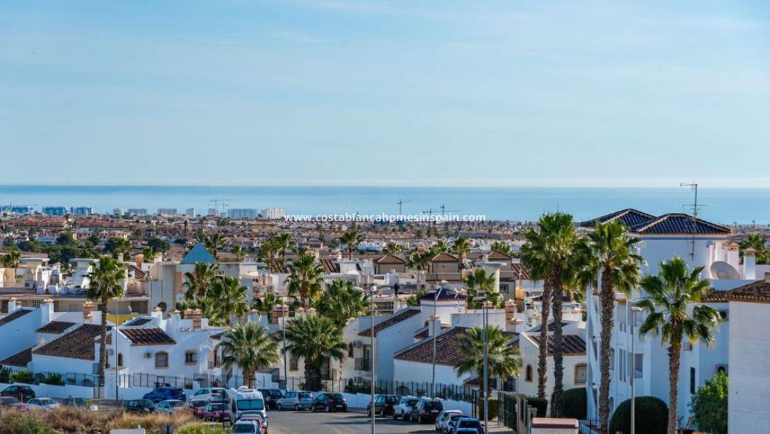 Re-salg - Apartment - Villamartin