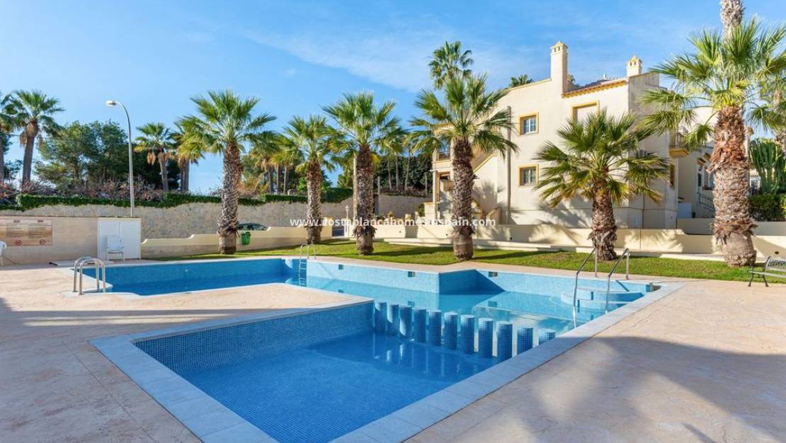 Re-salg - Apartment - Villamartin