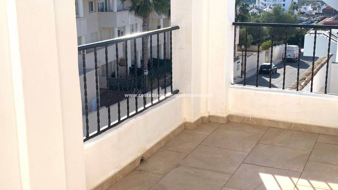 Re-salg - Apartment - Villamartin