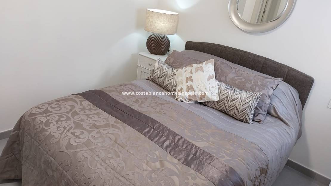 Re-salg - Apartment - Villamartin