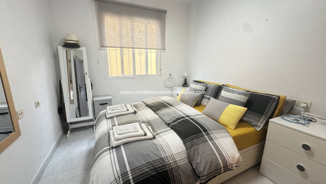 Re-salg - Apartment - Villamartin