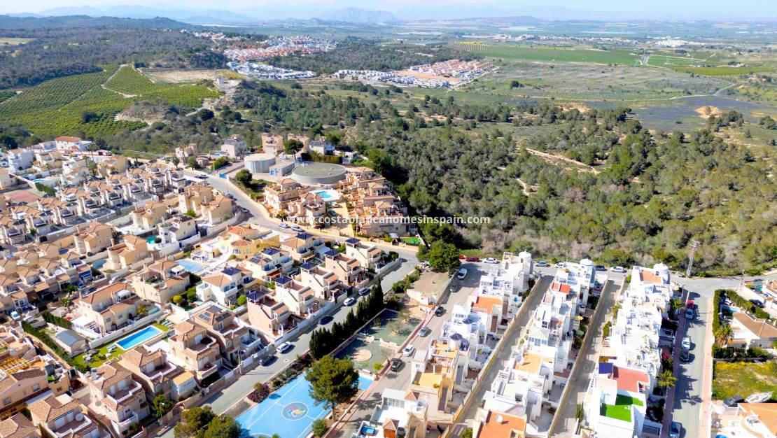 Re-salg - Apartment - Villamartin