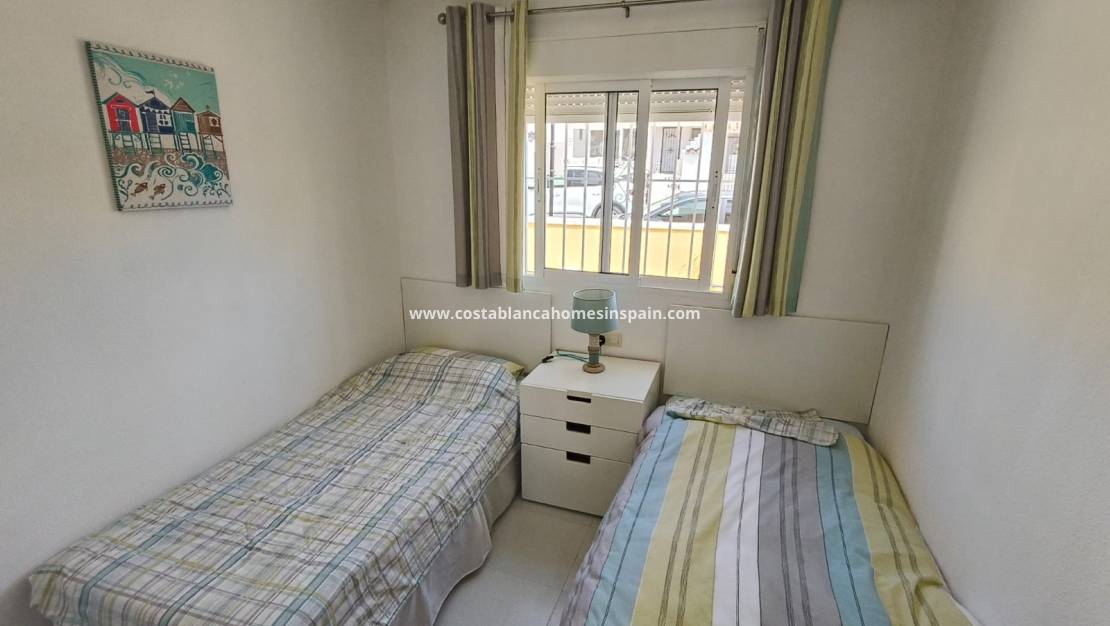 Re-salg - Apartment - Villamartin