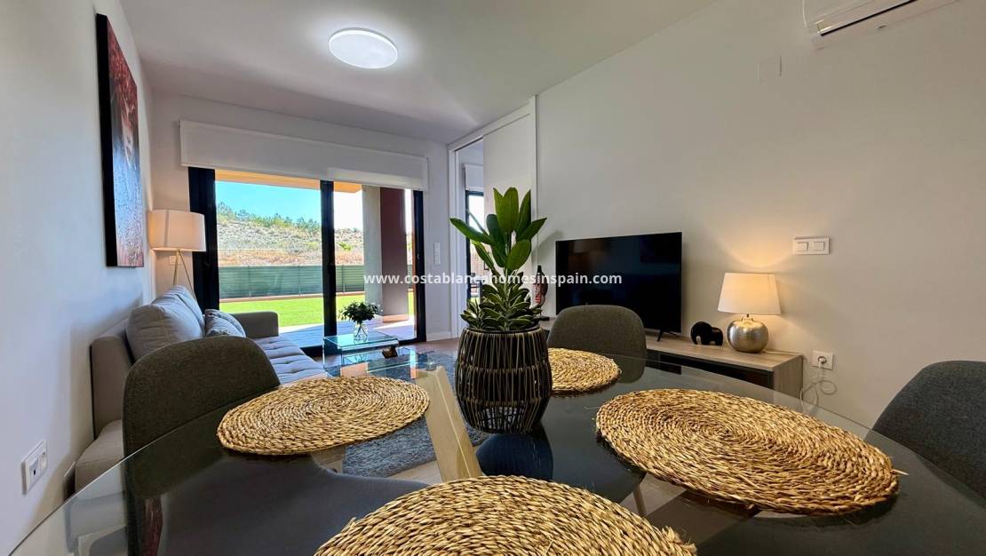 Re-salg - Apartment - Villamartin